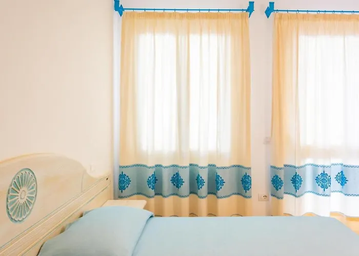Charming Baia Marina 1 Bedroom Premier With Terrace Balcony Sleeps 4 Orosei